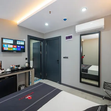 Intercity Istanbul Airport Arnavutkoy